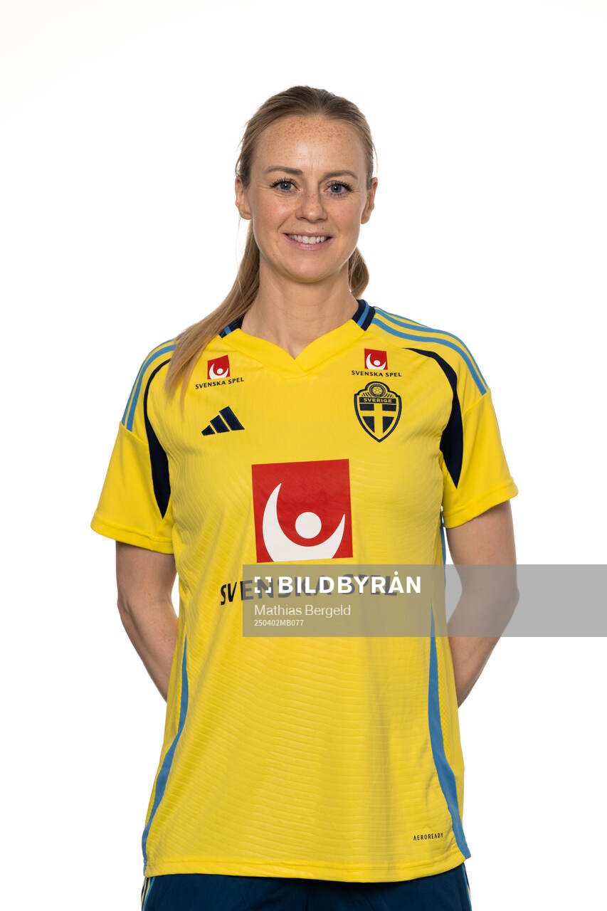 Amanda Ilestedt of the Swedish women's national football team poses for a portrait on April 2, 2025 in Gothenburg. 