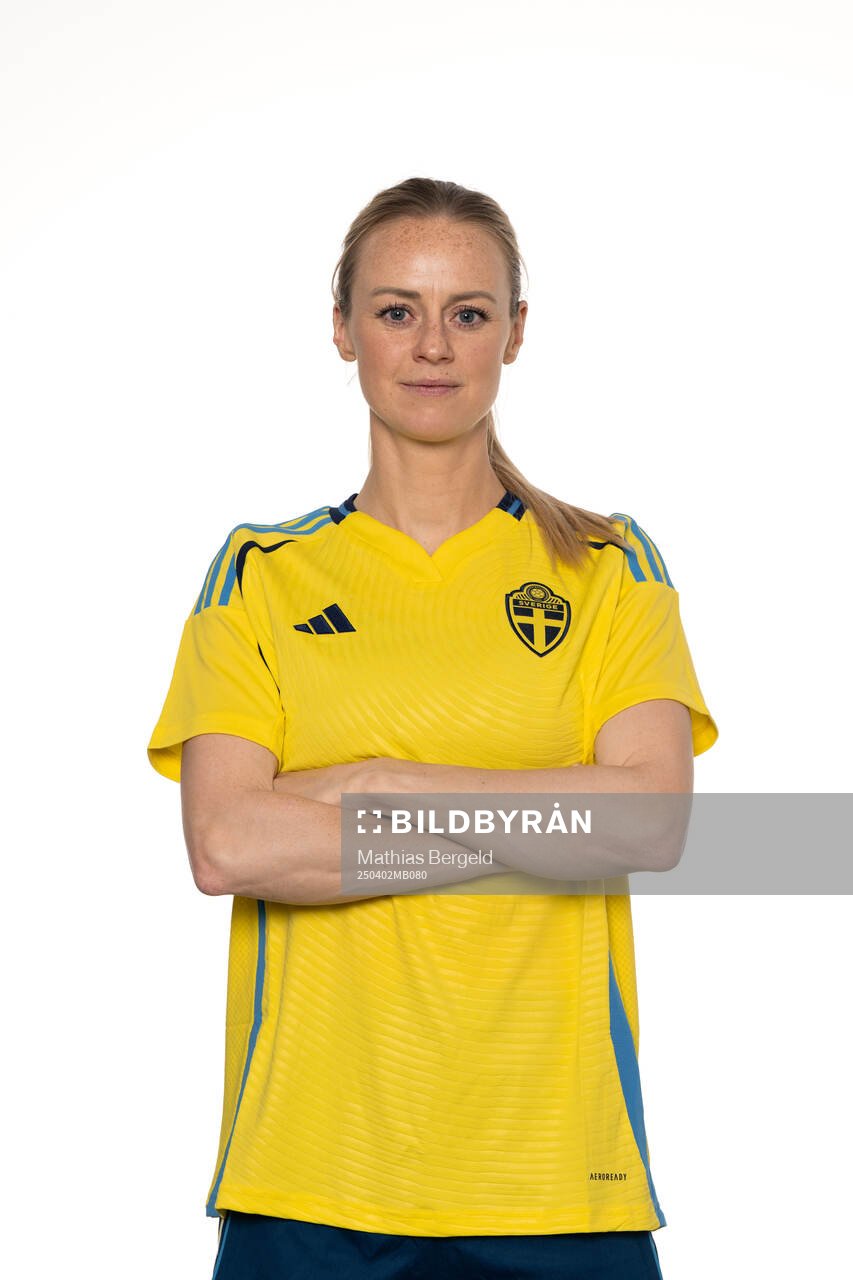 Amanda Ilestedt of the Swedish women's national football team poses for a portrait on April 2, 2025 in Gothenburg. 