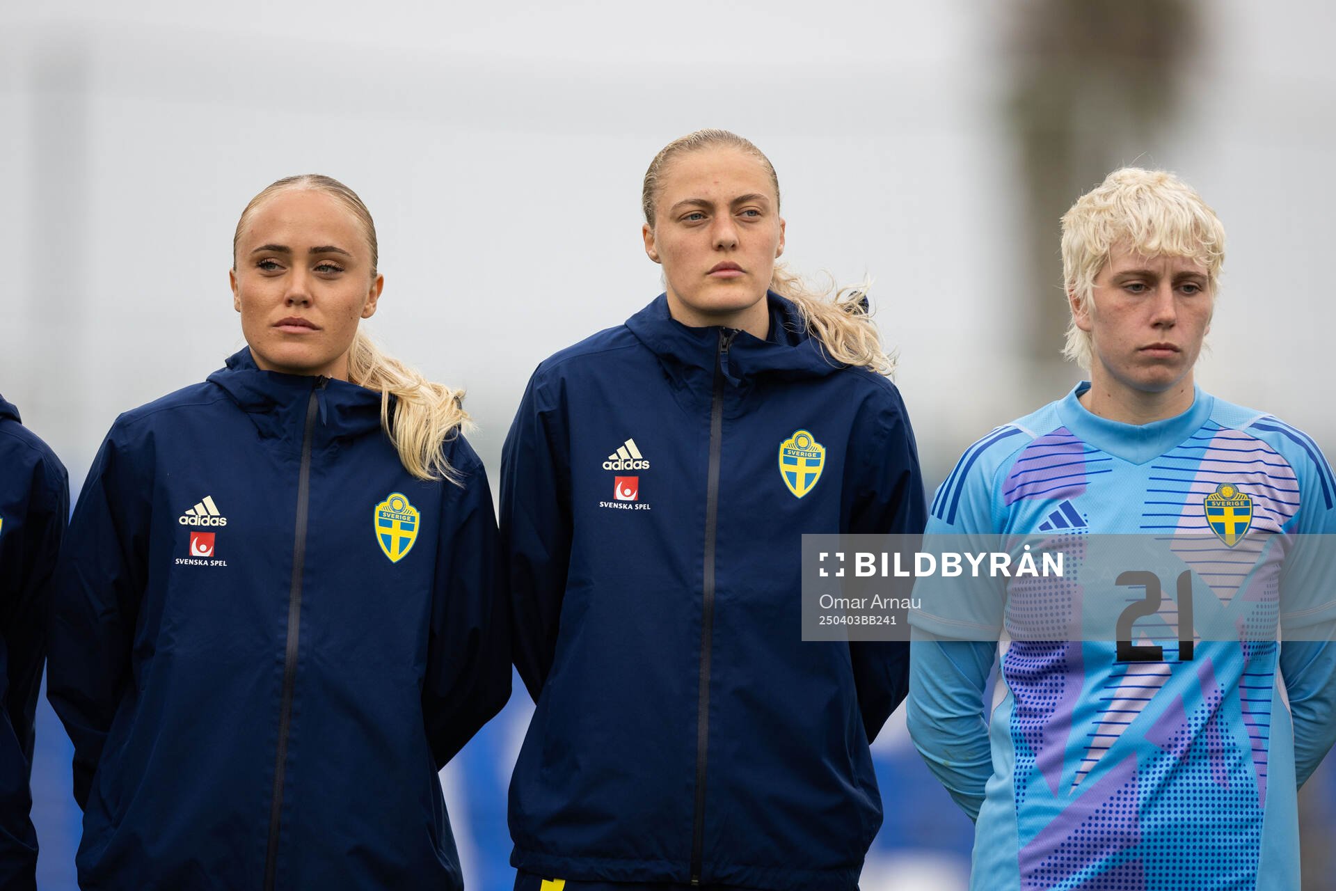 Alva Selerud, Elma Junttila Nelhage and goalkeeper Moa