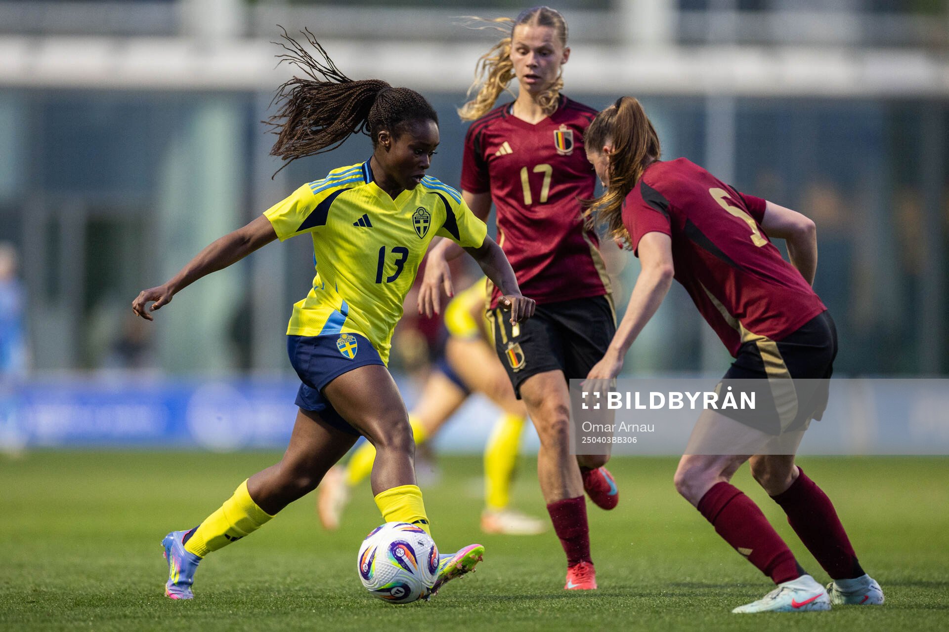 Monica Jusu Bah of Sweden against Lore Jacobs and Fran