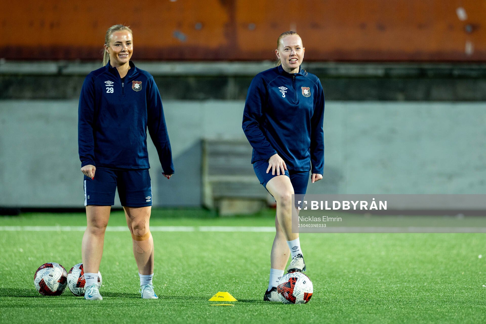 Öis Matilda Nilsson och Emma Thöllin