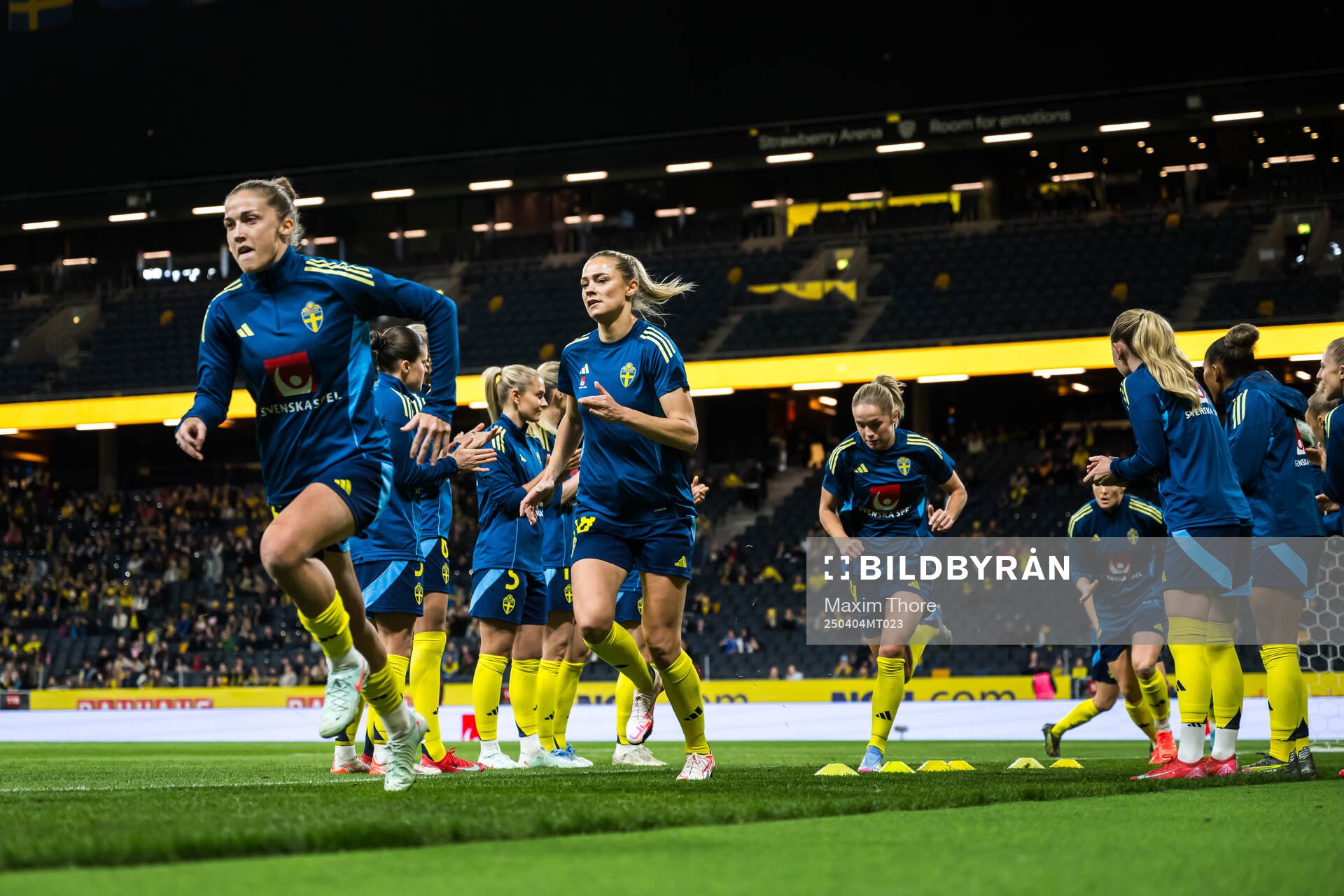 Filippa Angeldahl and Fridolina Rolfö of Sweden