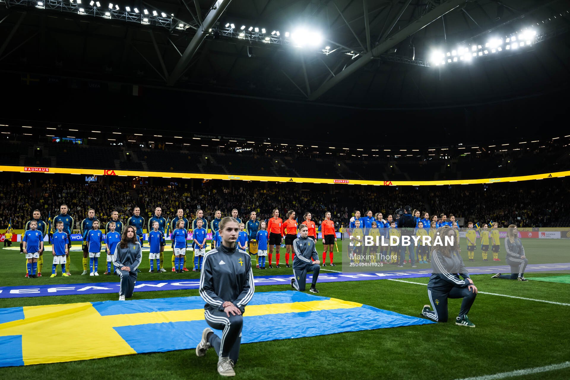 Players of Sweden and of Italy during line-up ahead of the UEFA Women's Nations League football match between Sweden and Italy on April 4, 2025 in Stockholm.