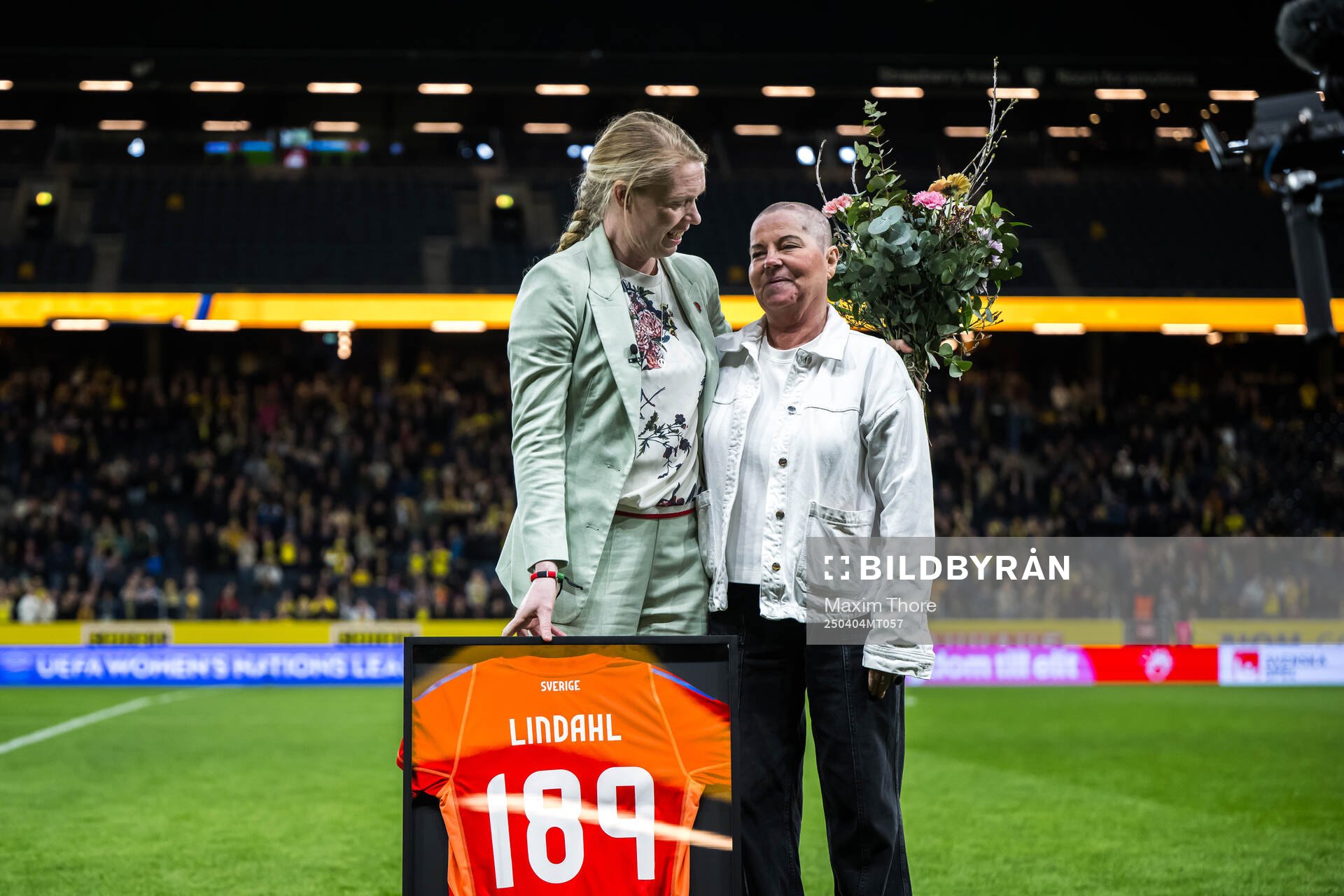 Froomer national team goalkeeper Hedvig Lindahl is