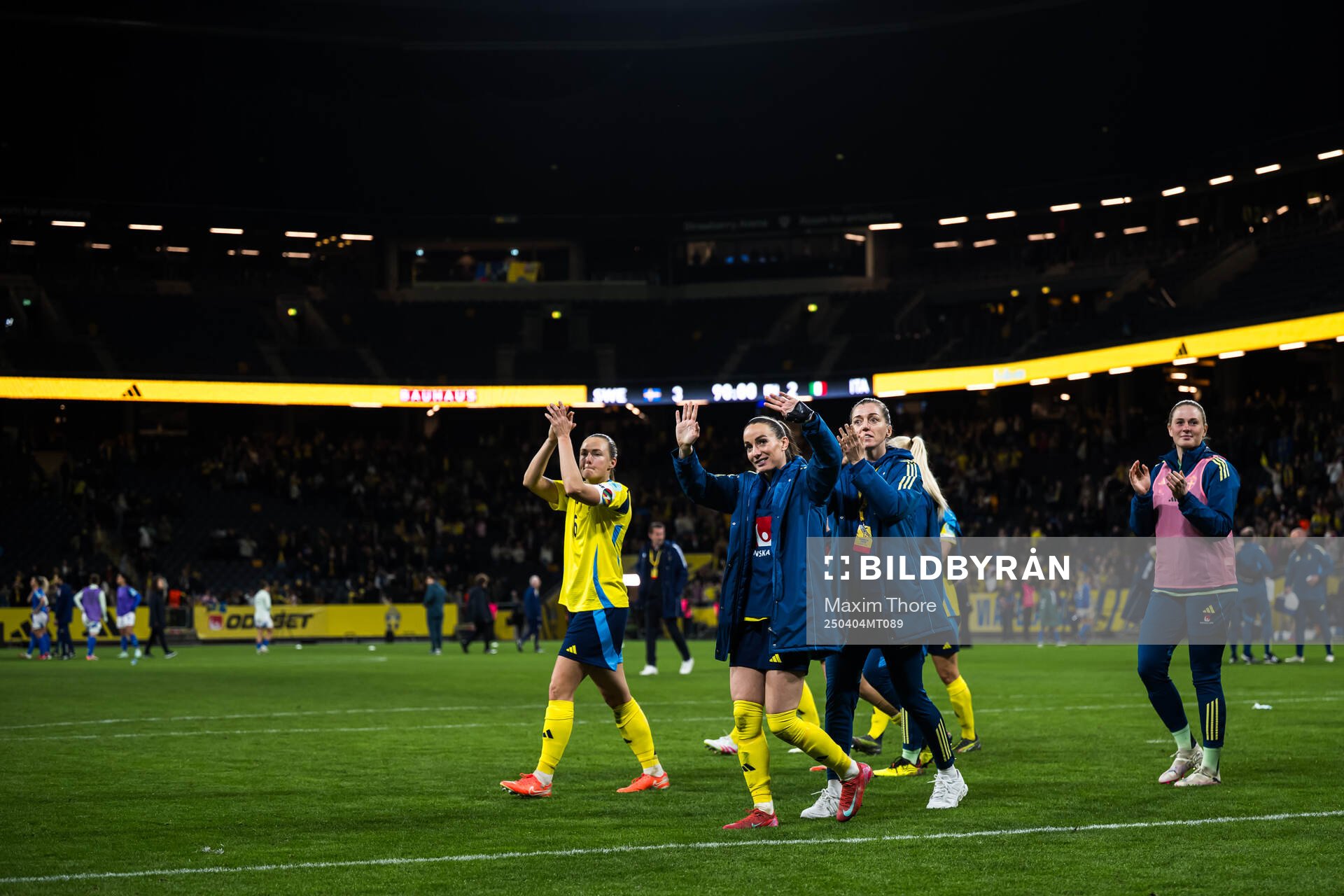 Magdalena Eriksson and Kosovare Asllani of Sweden celebrates