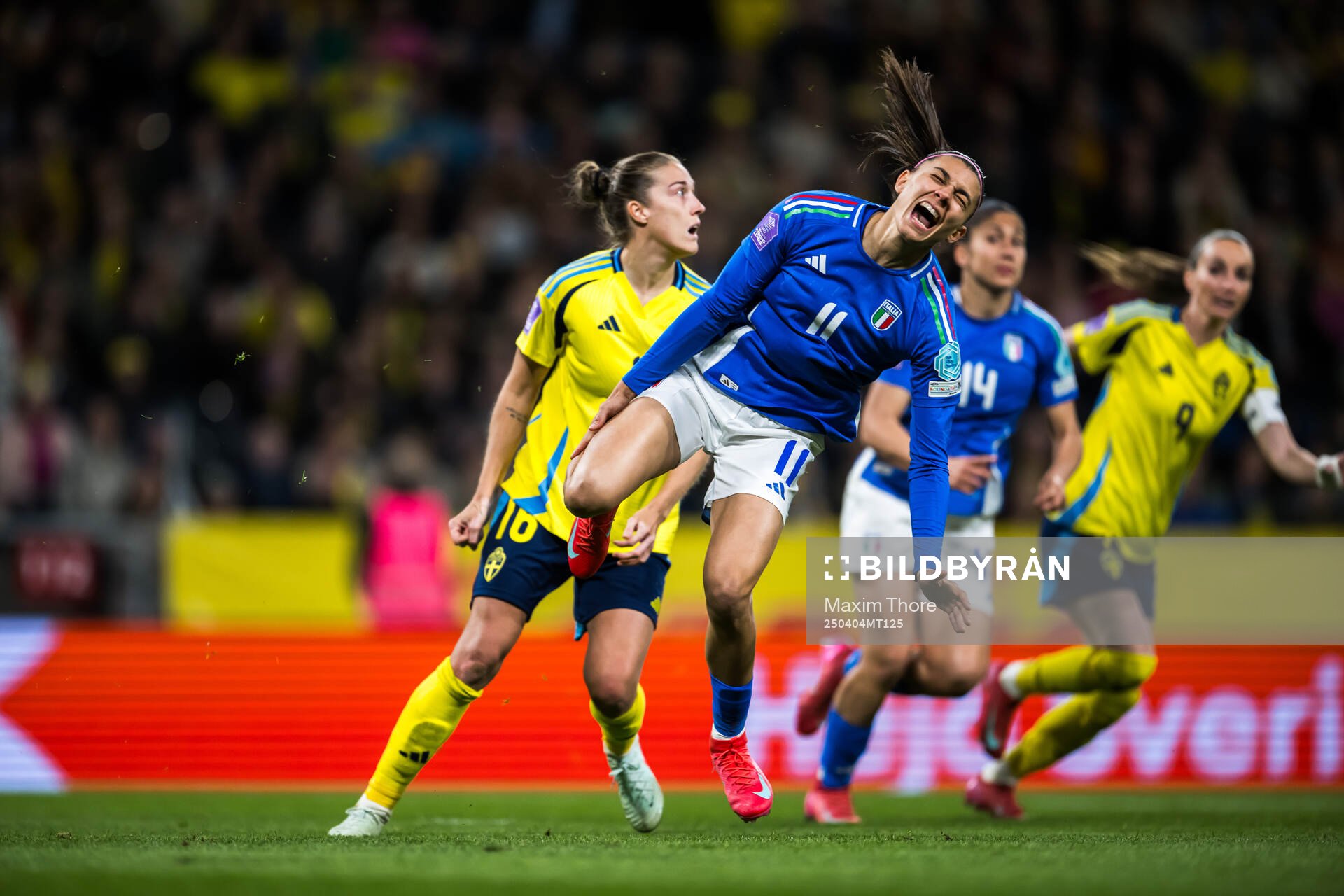 Filippa Angeldahl of Sweden and Agnese Bonfantini of Italy