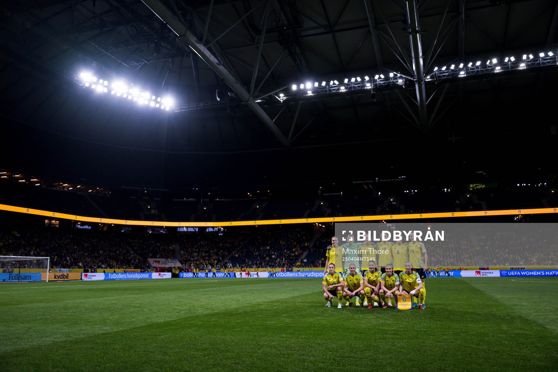 The starting eleven of Sweden pose for a photo