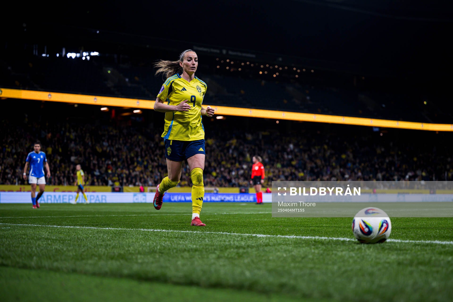 Kosovare Asllani of Sweden