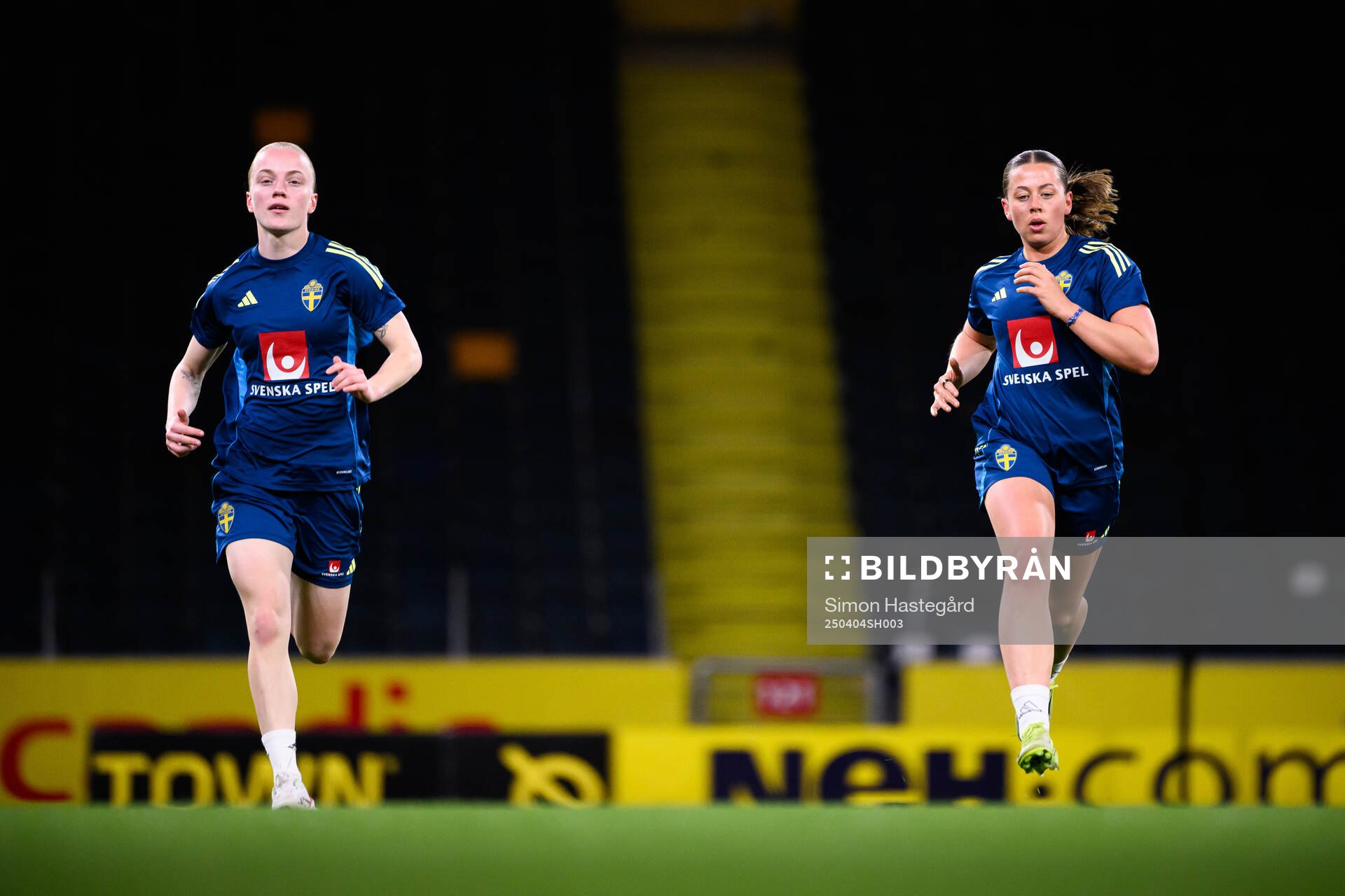 Anna Sandberg and Cornelia Kapocs of Sweden