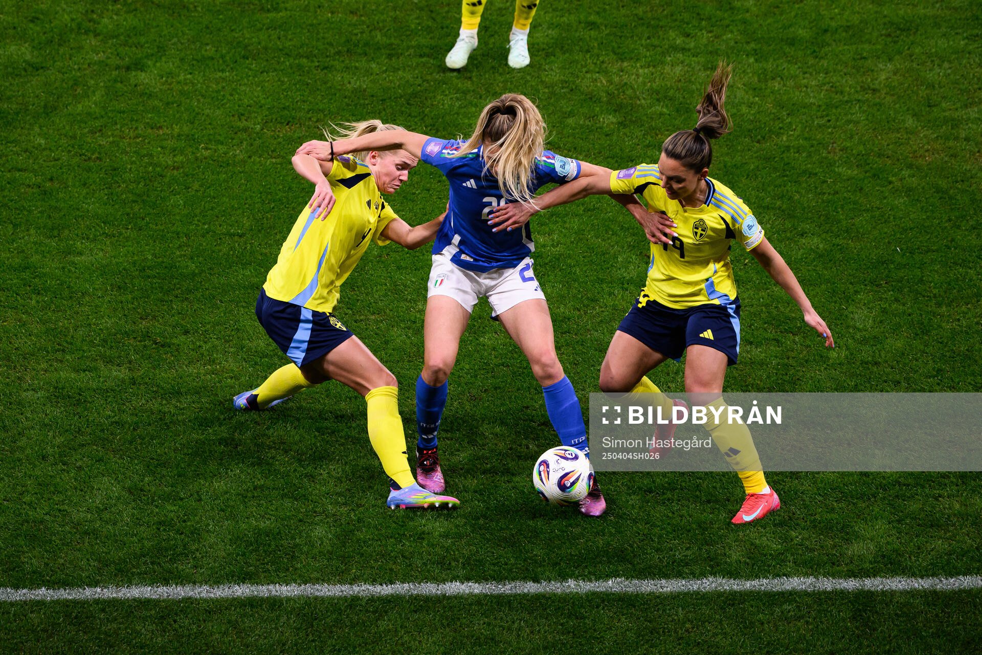 Hanna Lundkvist and Johanna Rytting Kaneryd of Sweden