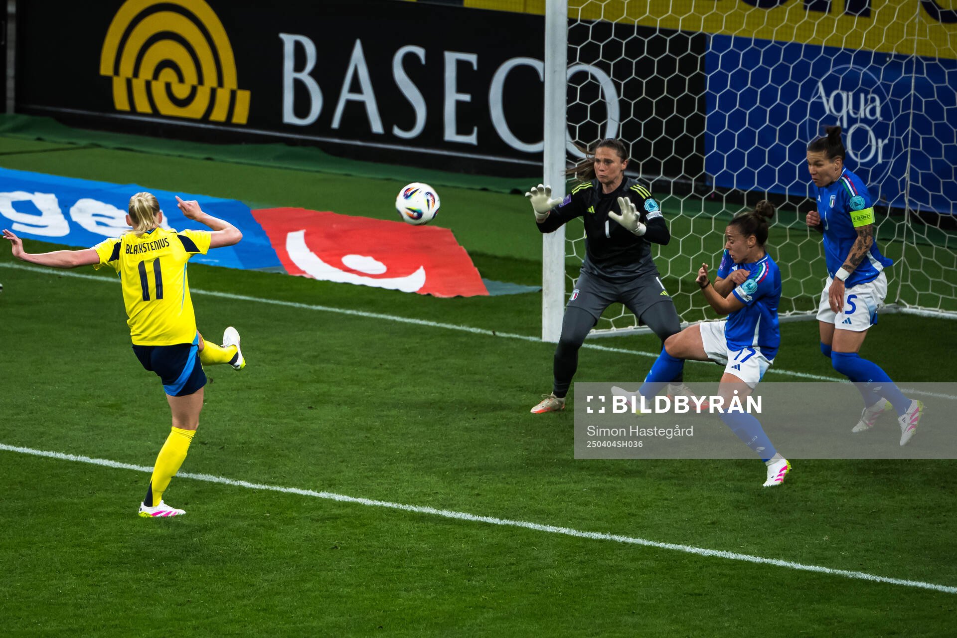 Stina Blackstenius of Sweden and goalkeeper Laura Giuliani