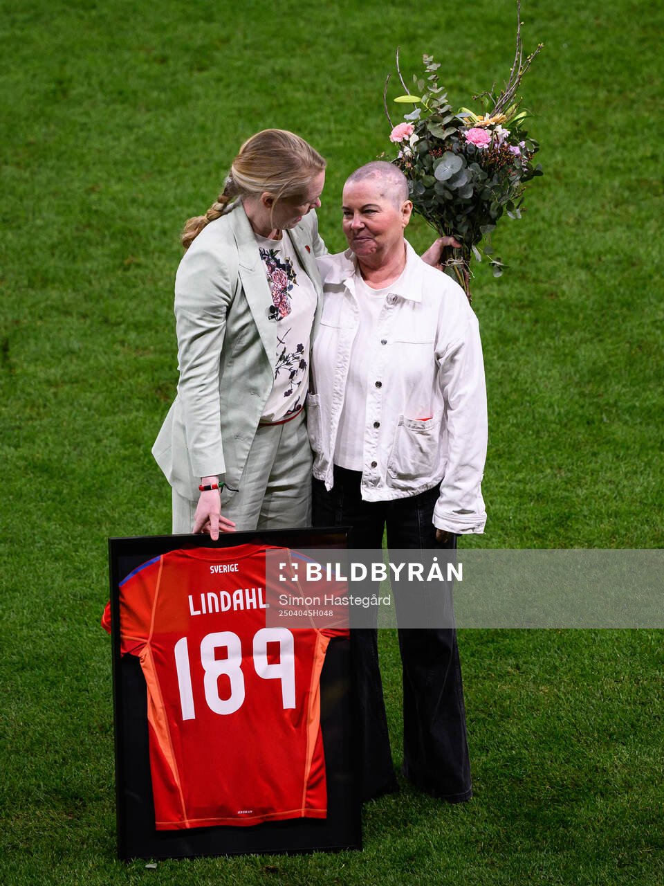 Former national team goalkeeper Hedvig Lindahl is