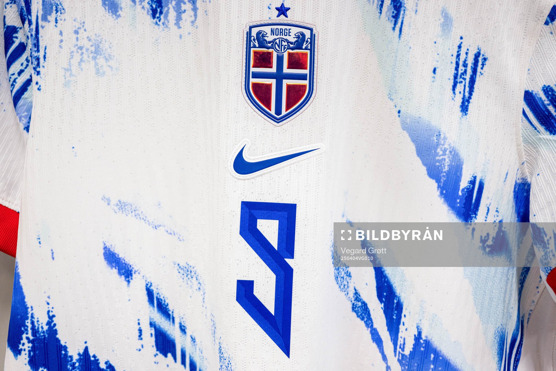 The crest
