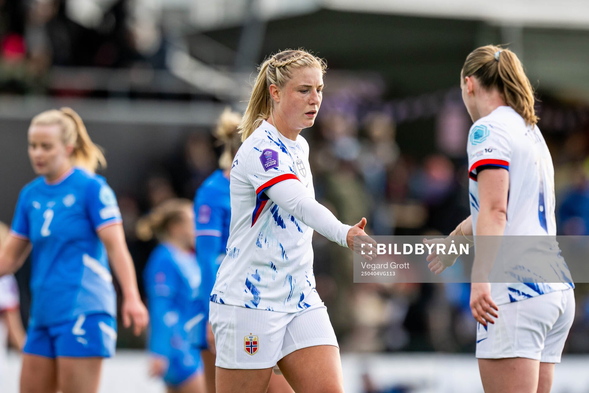 Sophie Román Haug and Elisabeth Terland of Norway