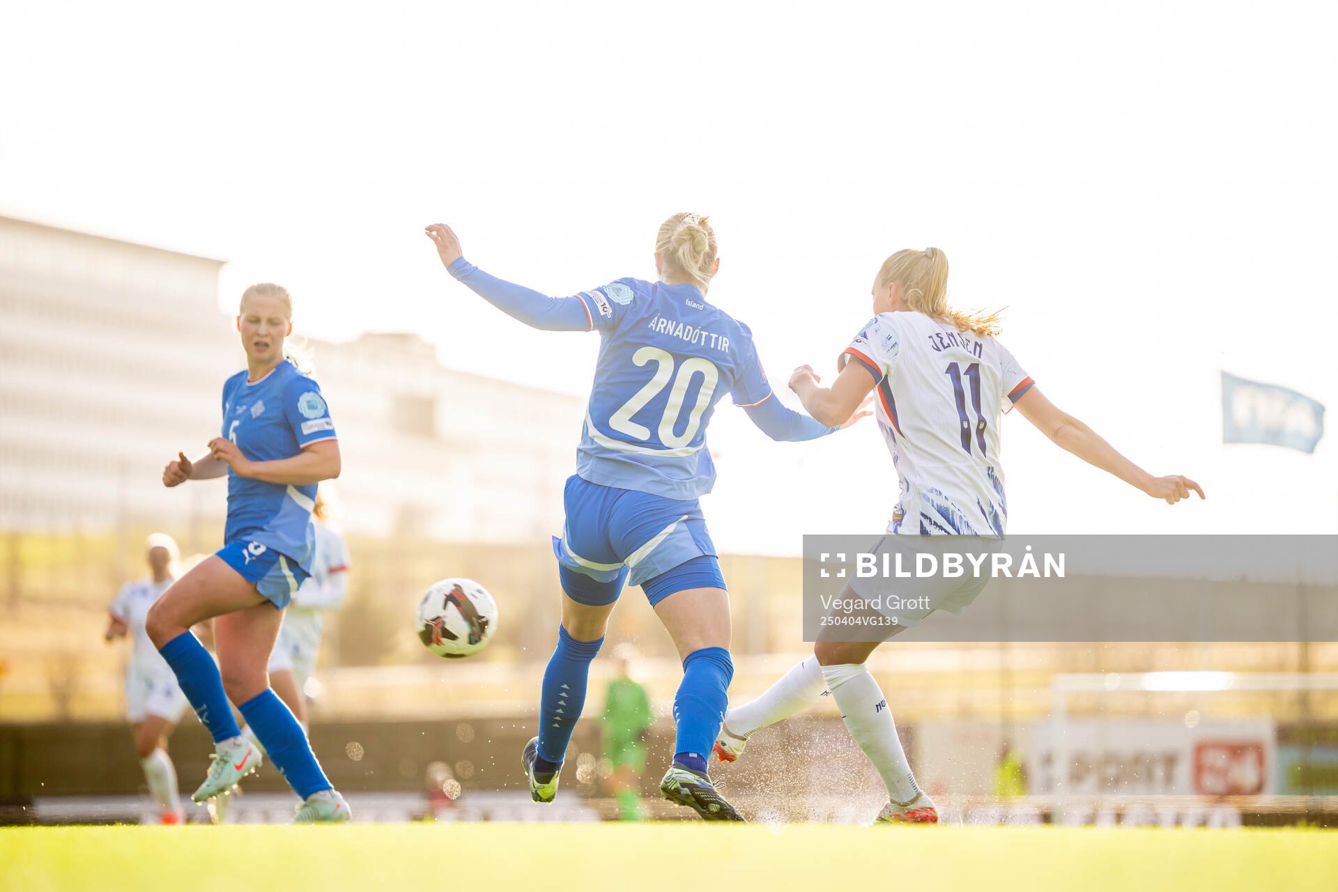 Gudny Árnadottir of Iceland and Synne Sofie Kinden Jensen