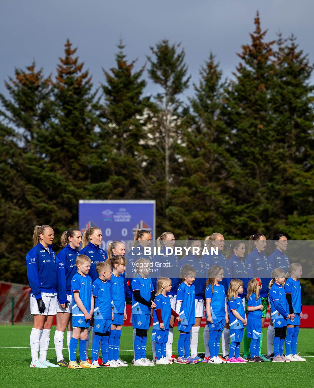 Mathilde Harviken, Synne Sofie Kinden Jensen, Karina