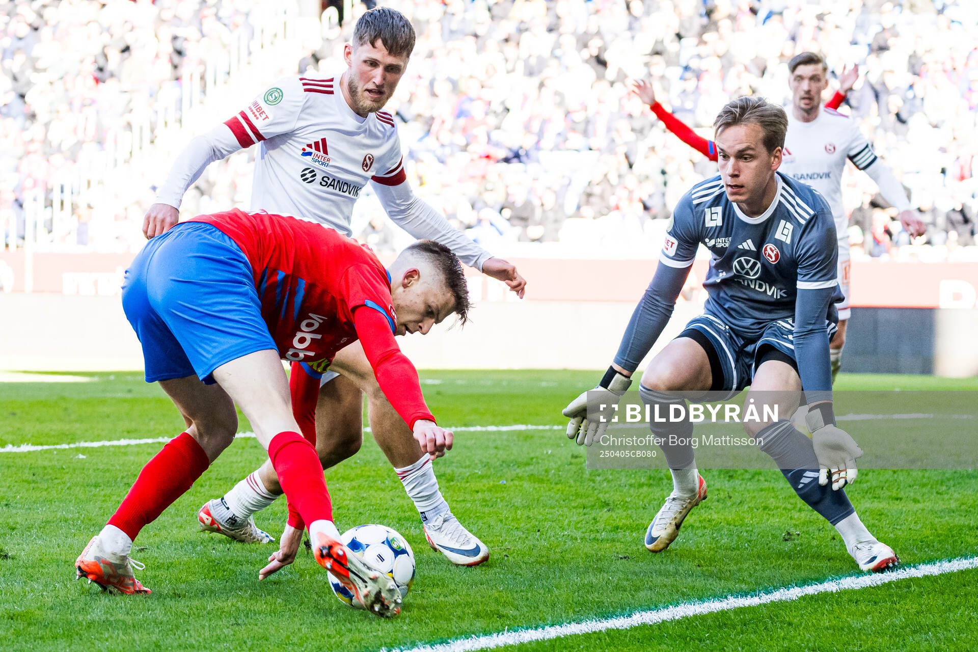 Sandvikens IFs Emil Engqvist, Helsingborgs Adrian Svanbäck
