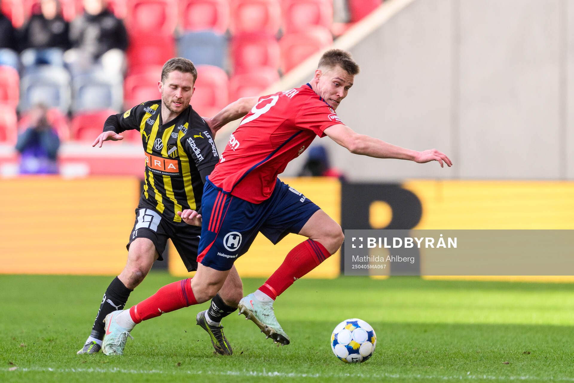 Häckens Adam Lundkvist och Östers Matias Tamminen