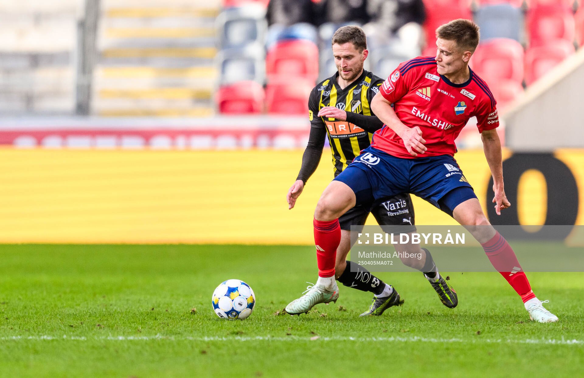 Häckens Adam Lundkvist och Östers Matias Tamminen