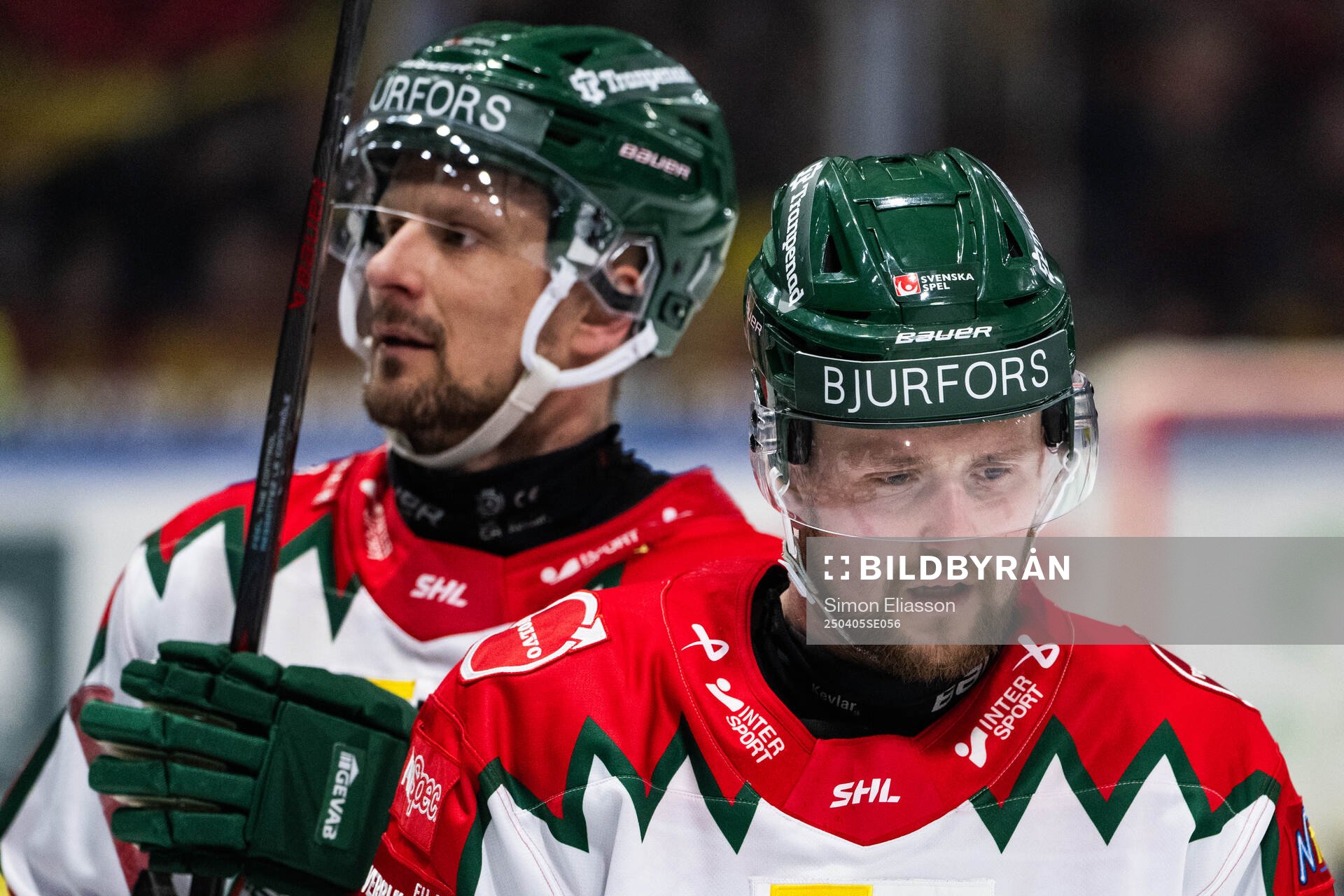 Frölundas Nicklas Lasu och Linus Weissbach deppar