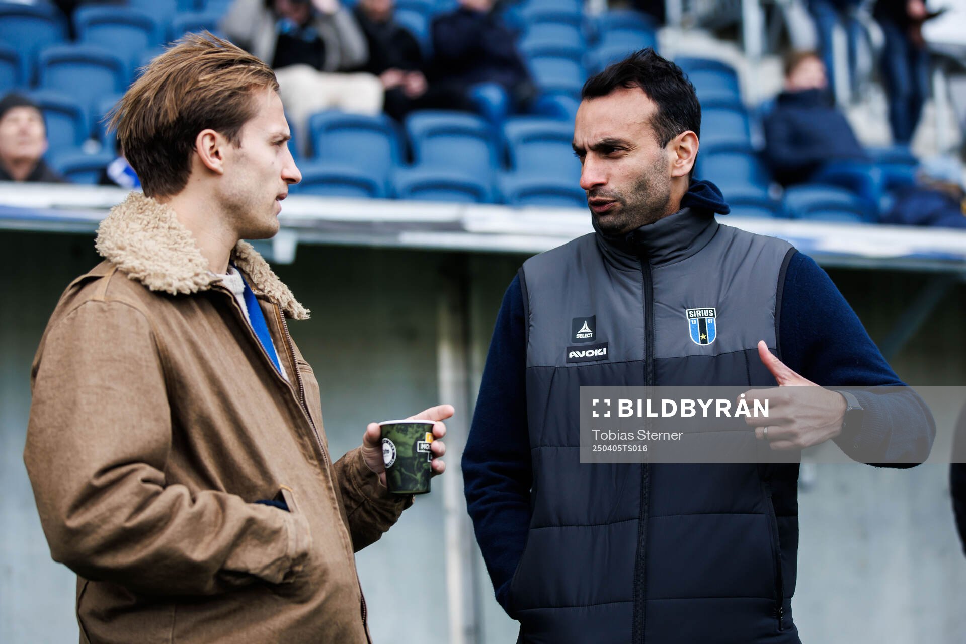 Djurgårdens Daniel Stensson och Sirius tränare Andreas