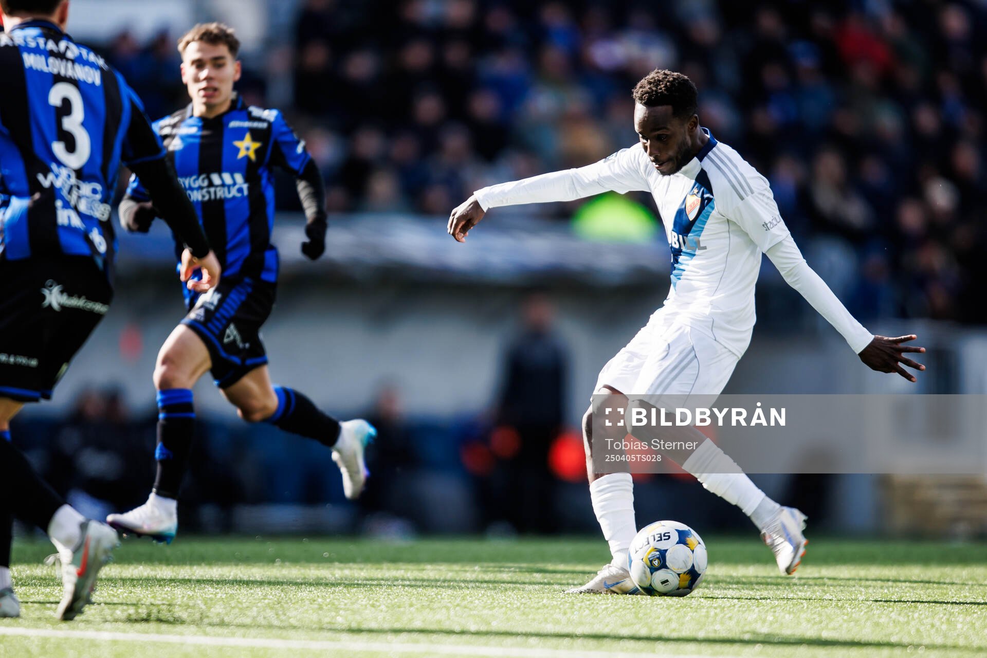 Djurgårdens Tokmac Nguen