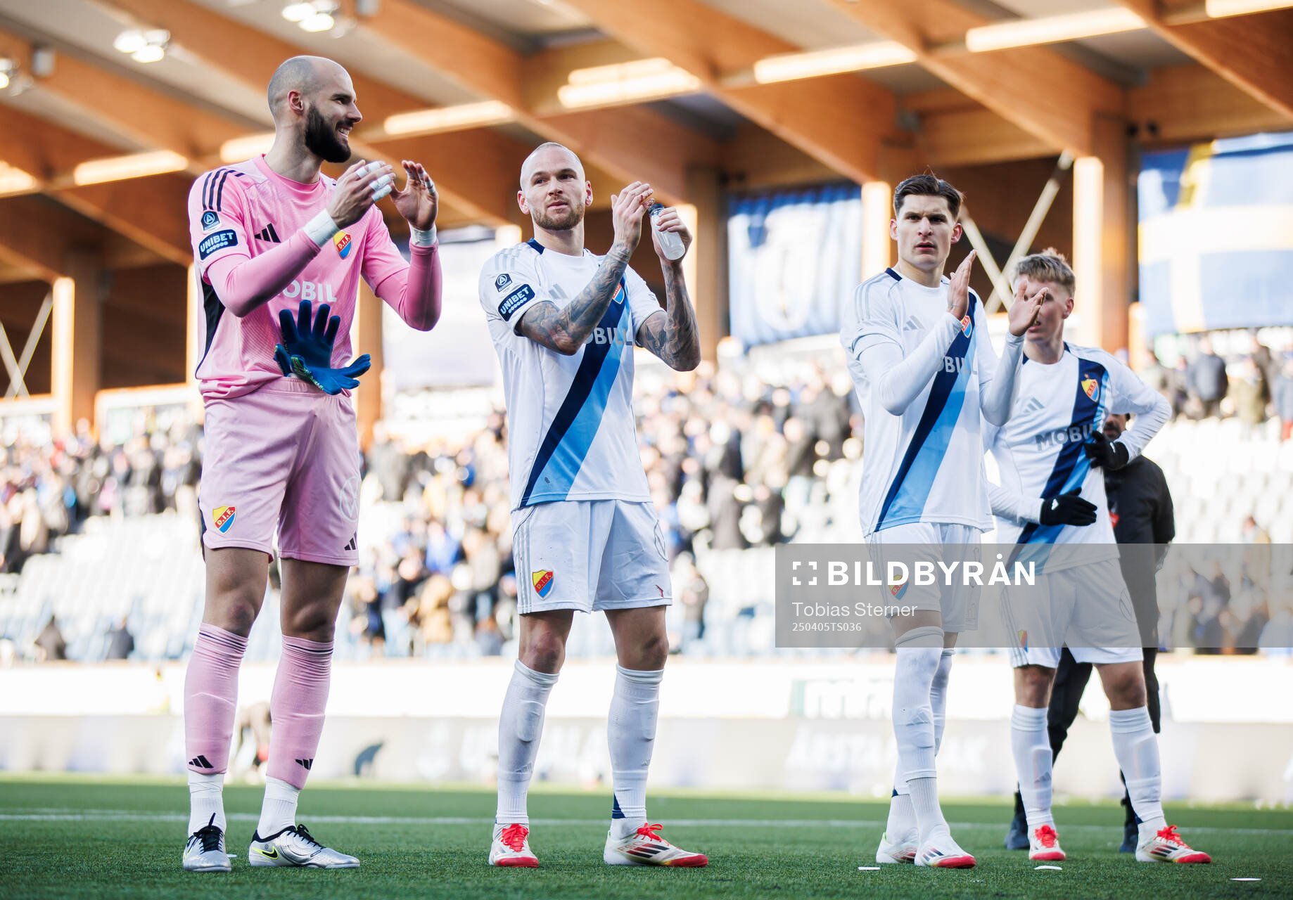 Djurgårdens målvakt Filip Manojlovic och Adam Ståhl