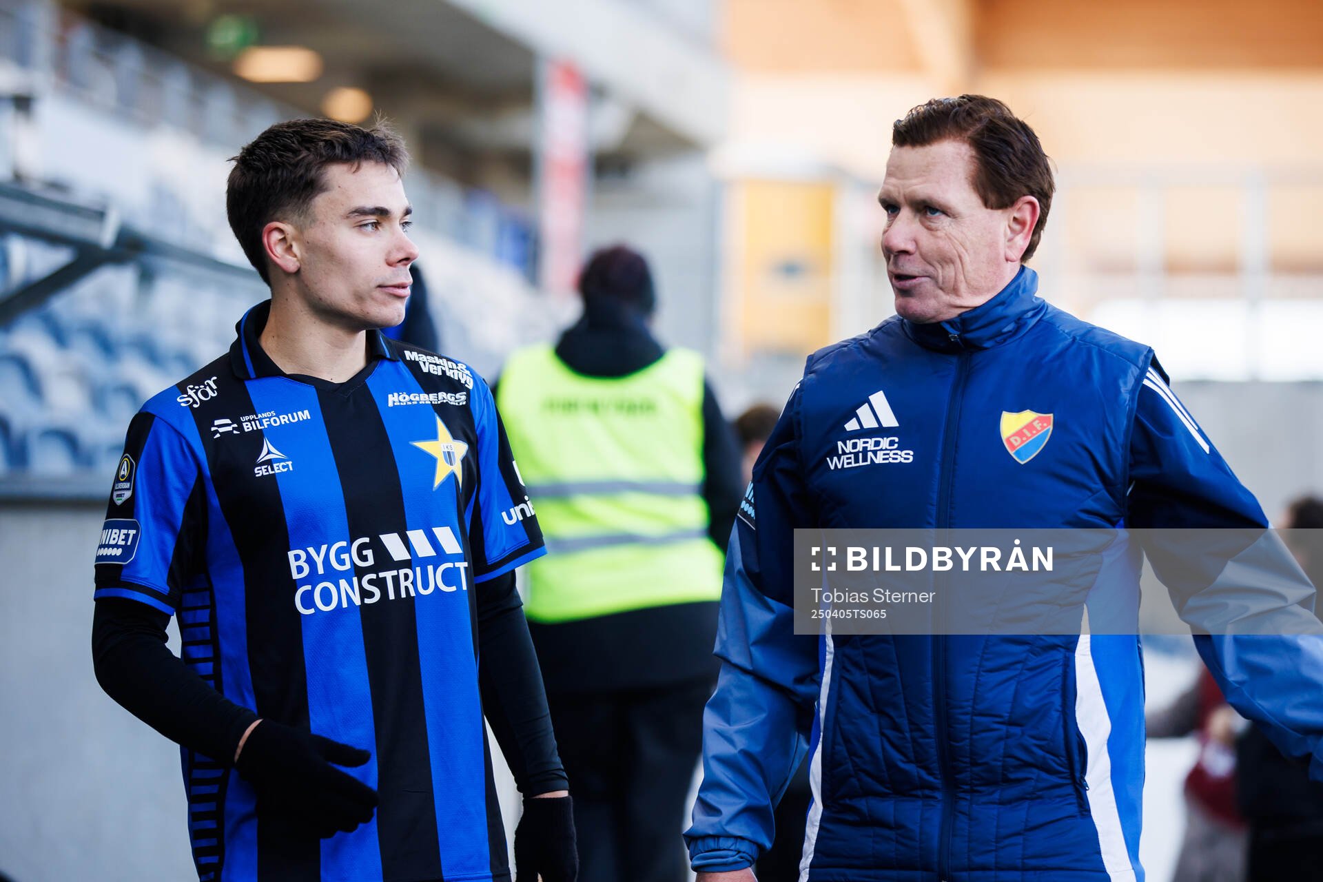 Sirius Leo Walta och Djurgårdens assisterande tränare