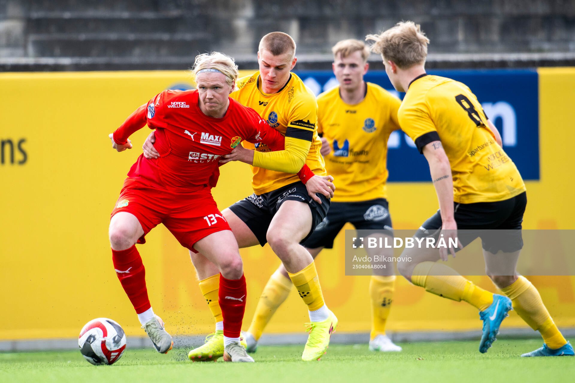 Lund BKs Aleandro Wihlborg Costa jublar