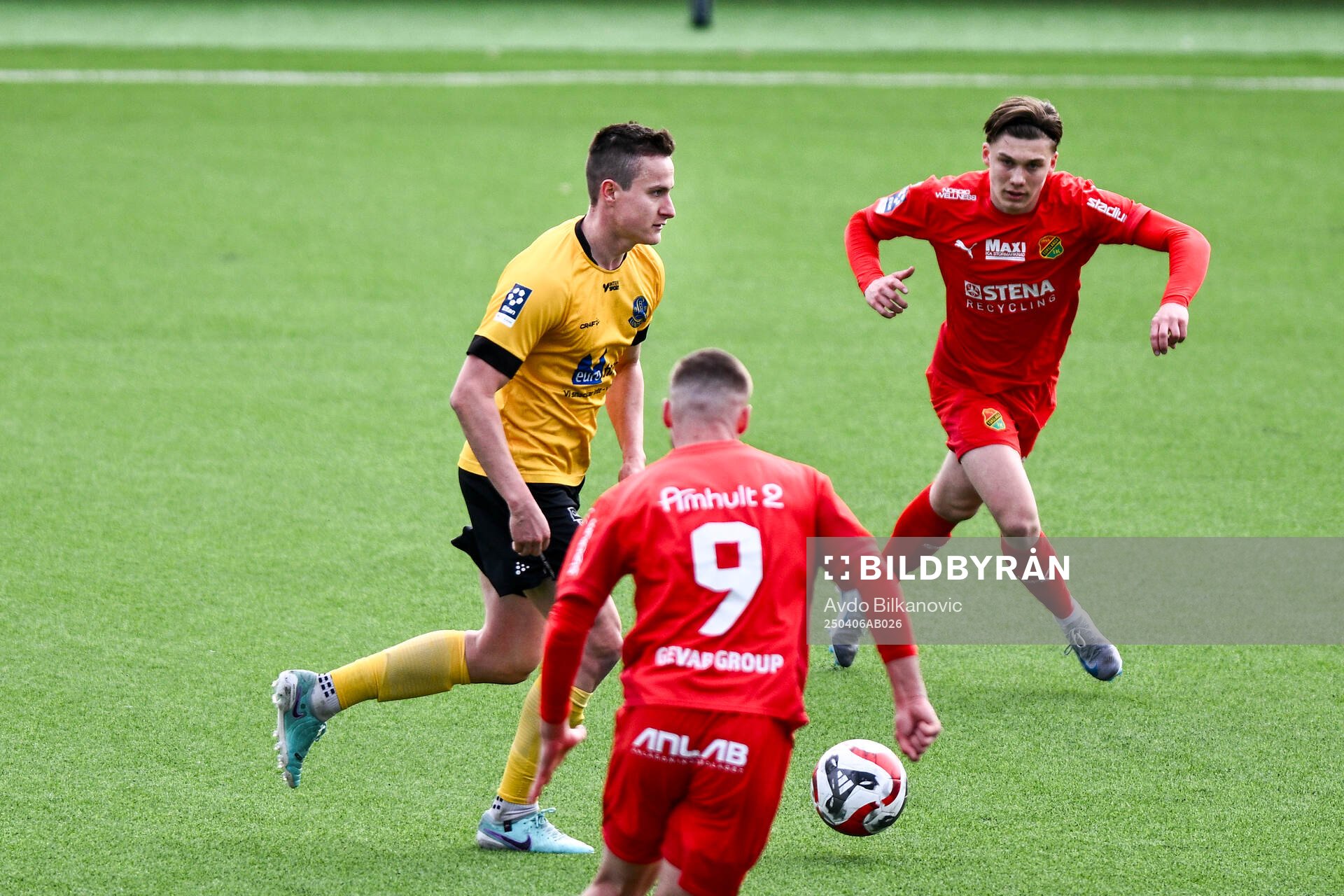Lund BKs Aleandro Wihlborg Costa jublar