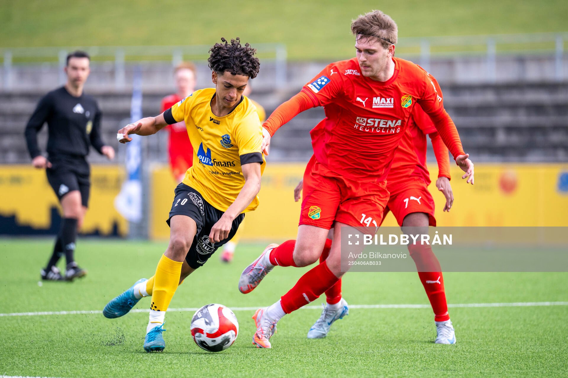 Lund BKs Aleandro Wihlborg Costa jublar