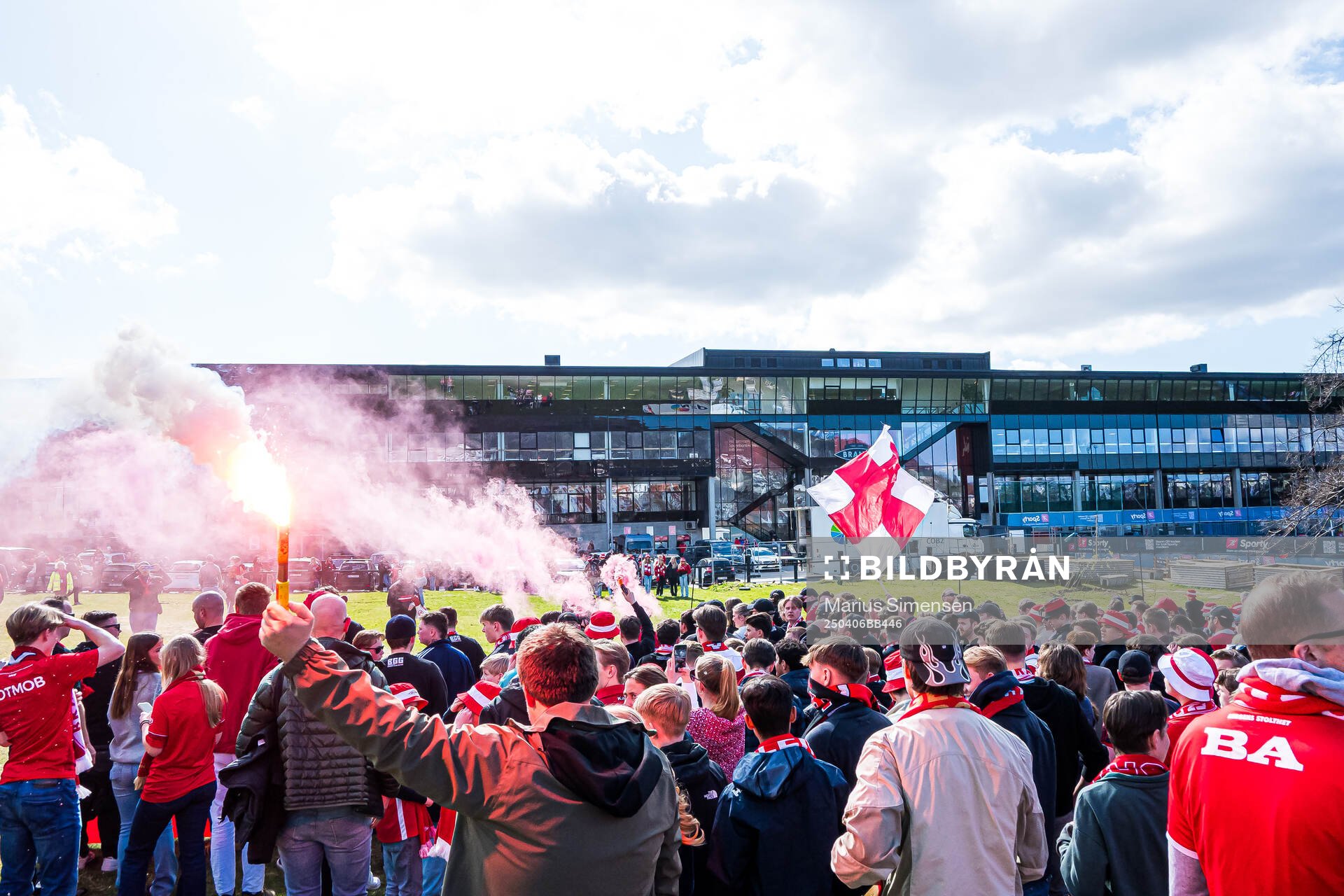 Spectators at Ove Thue-marsjen