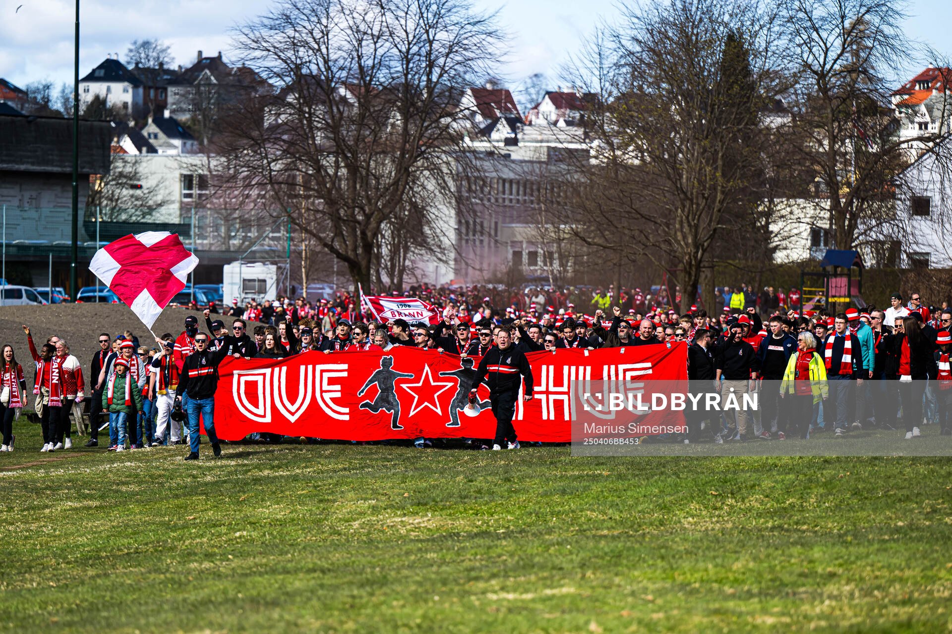 Spectators at Ove Thue-marsjen
