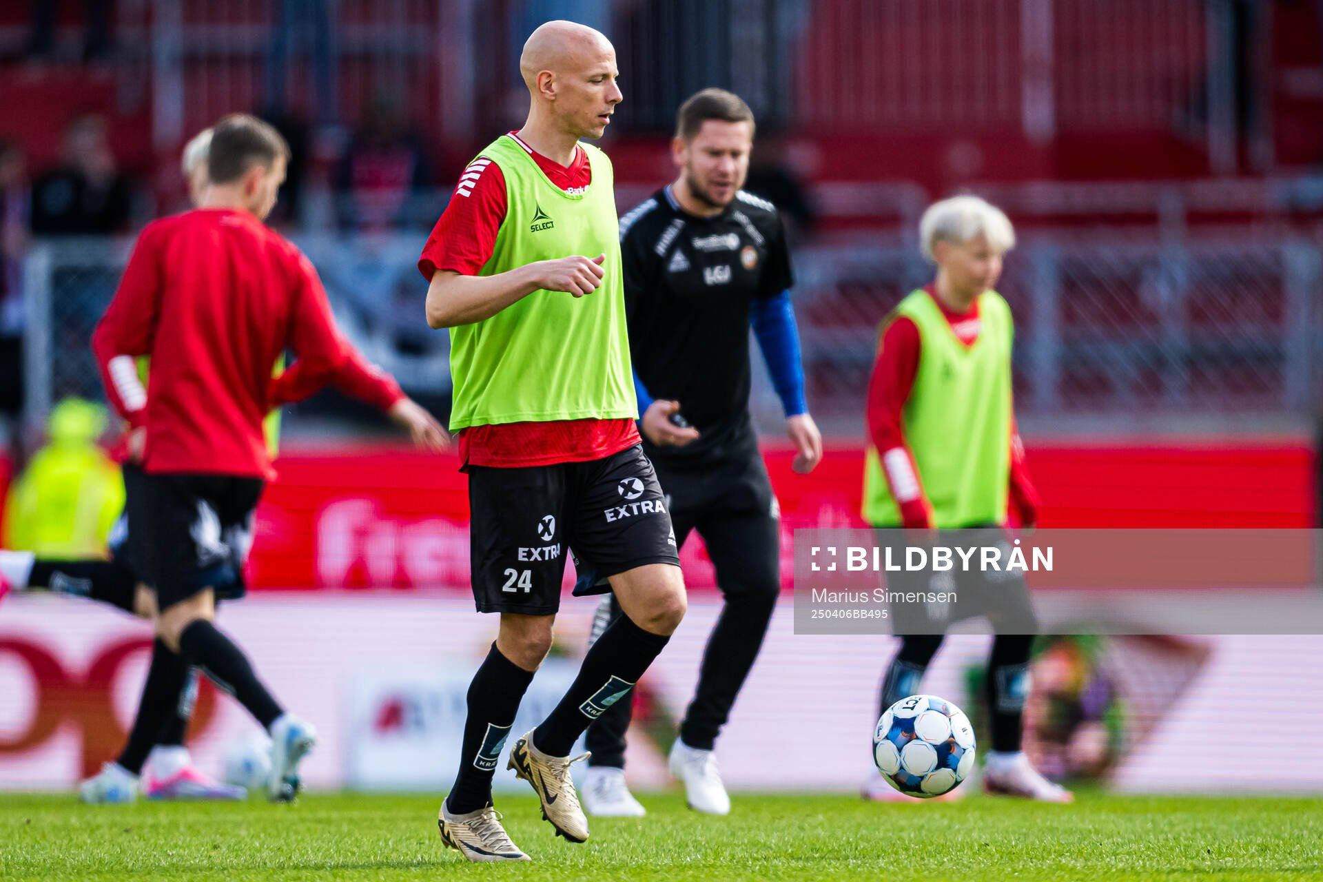 Ruben Kristiansen of Tromsø warms up