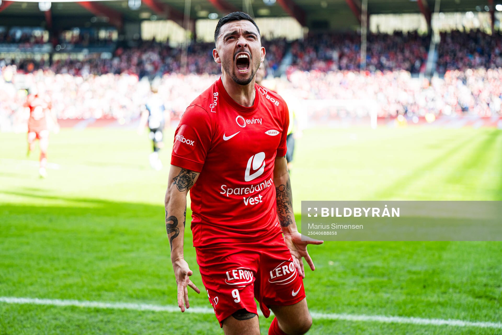 Niklas Castro of Brann celebrates