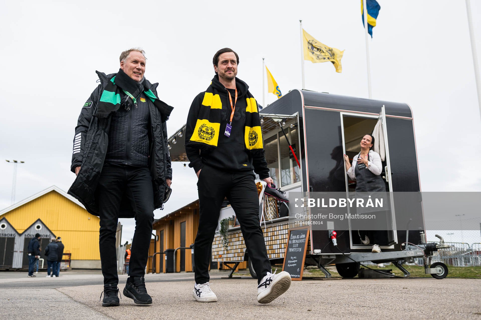 GAIS tekniskchef Magnus Sköldmark och Mjällbys klubbchef