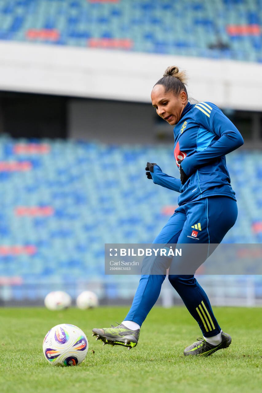 Madelen Janogy