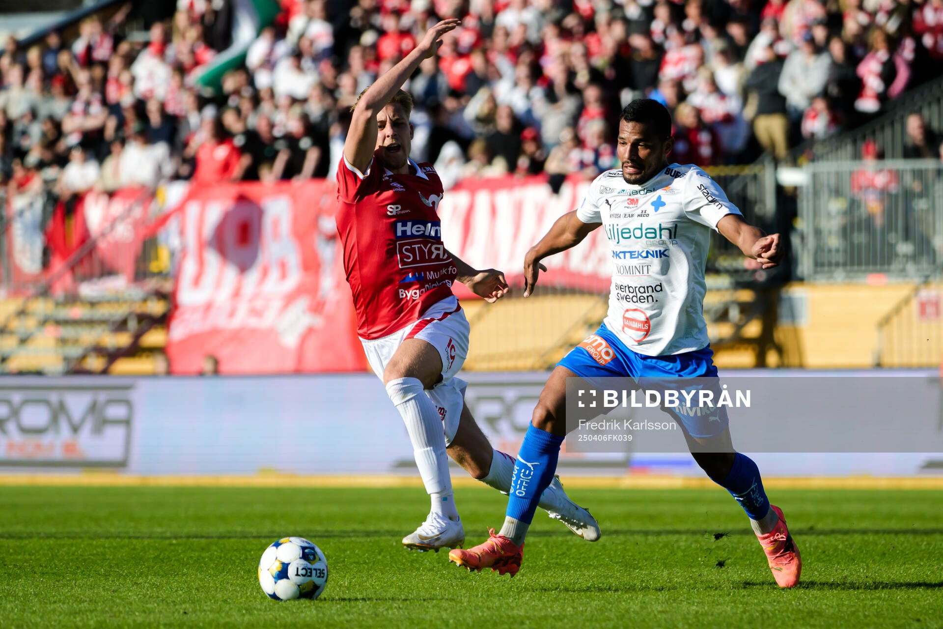 Degerfors Elias Pihlström och Värnamos Wenderson Oliveira