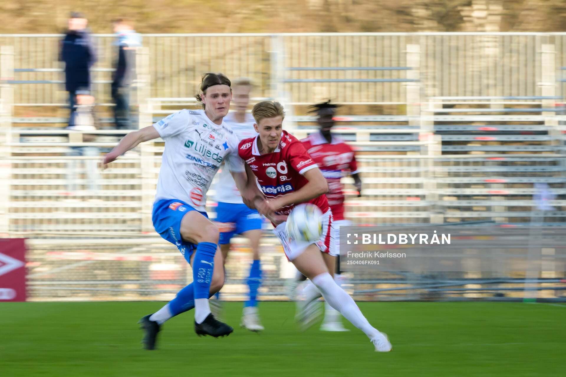 Värnamos Hugo Andersson och Degerfors Elias Pihlström