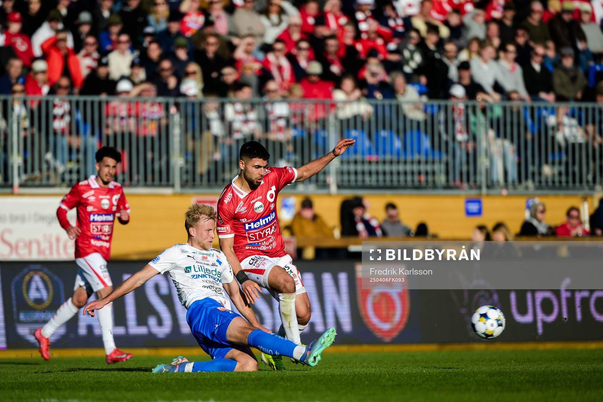 Värnamos Johan Rapp och Degerfors Omar Faraj