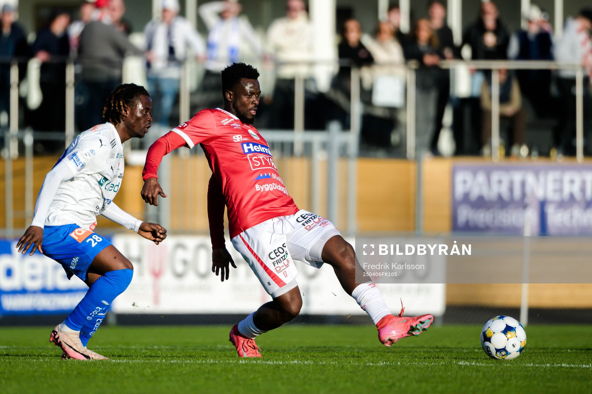 Värnamos Frank Junior Agyei och Degerfors Aketchi