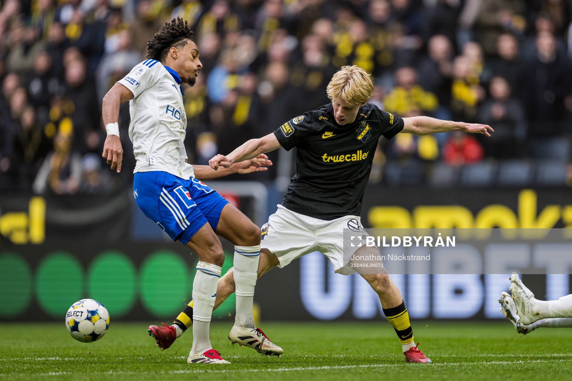 IFK Norrköpings Jesper Ceesay och AIKs Andreas Redkin