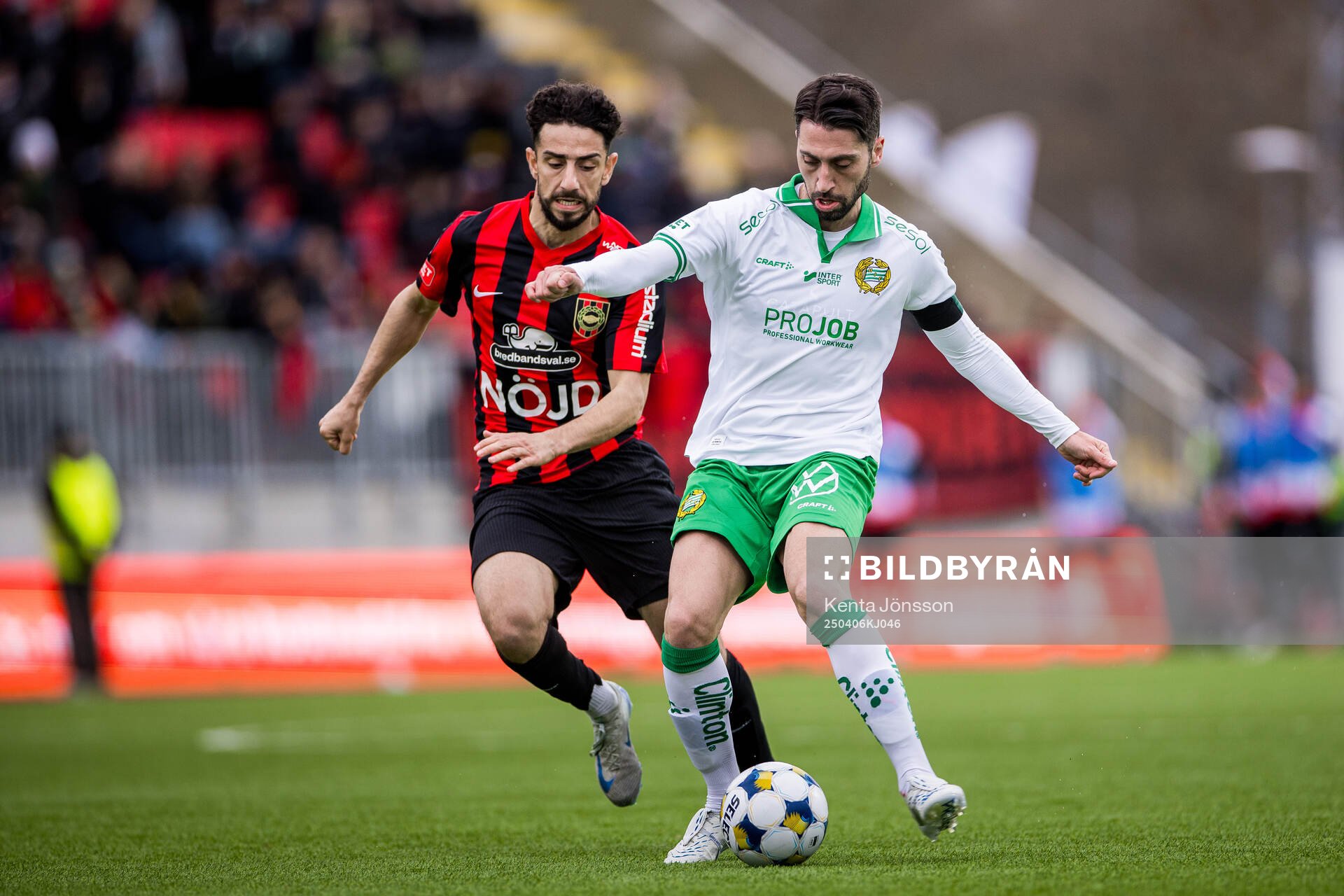 Brommapojkarnas Daleho Irandust och Hammarbys Nahir Besara