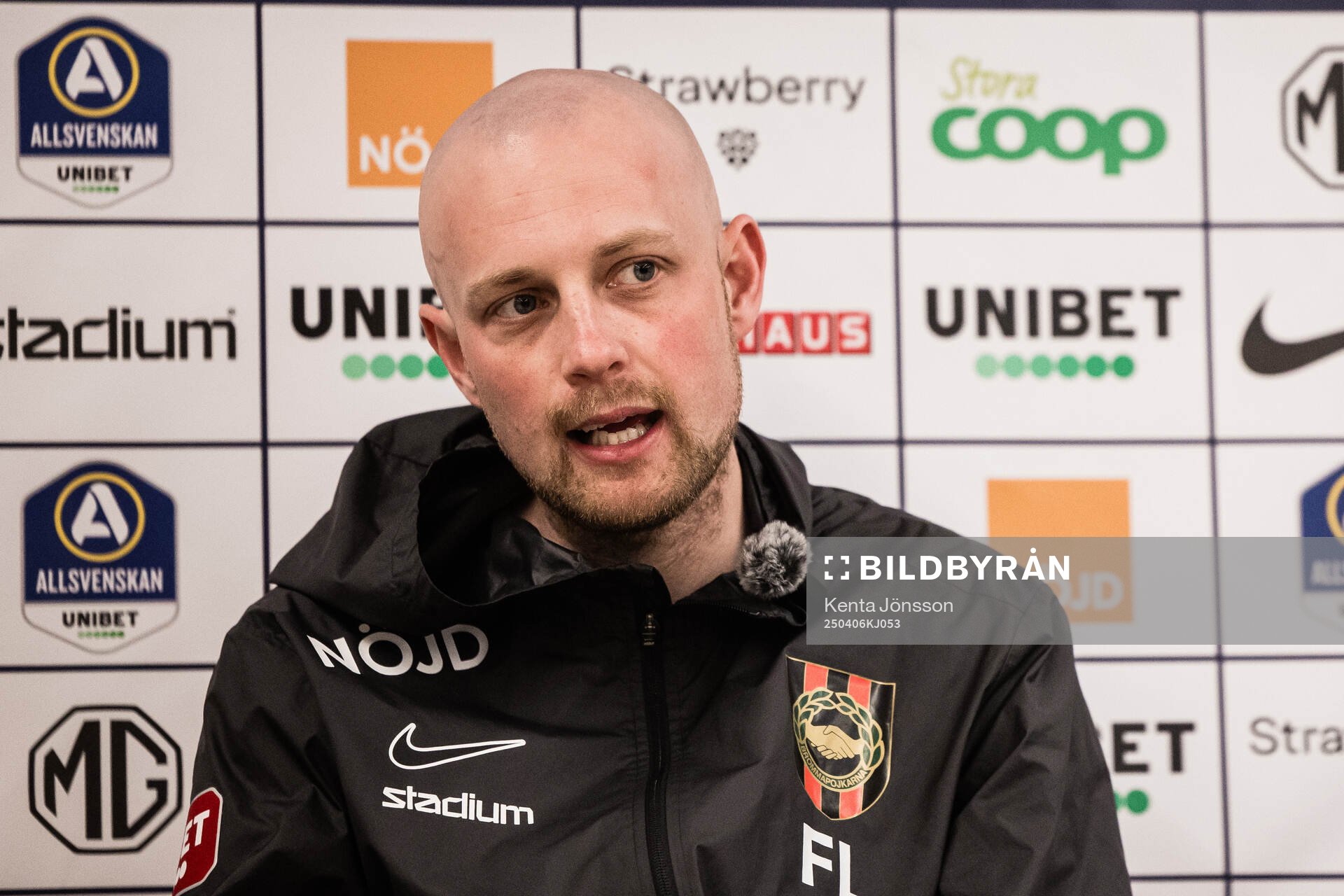 Brommapojkarnas tränare Fredrik Landén