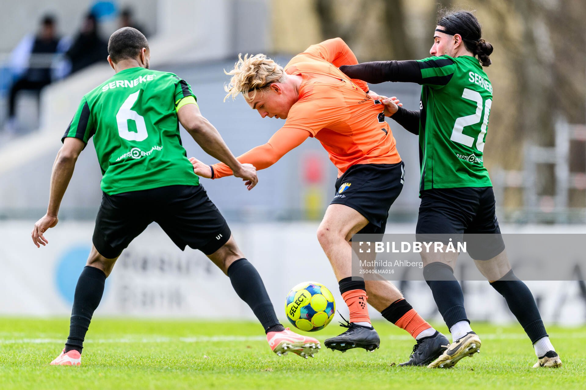 Högaborgs Kamal Barny och Torns Tom Wassholm och