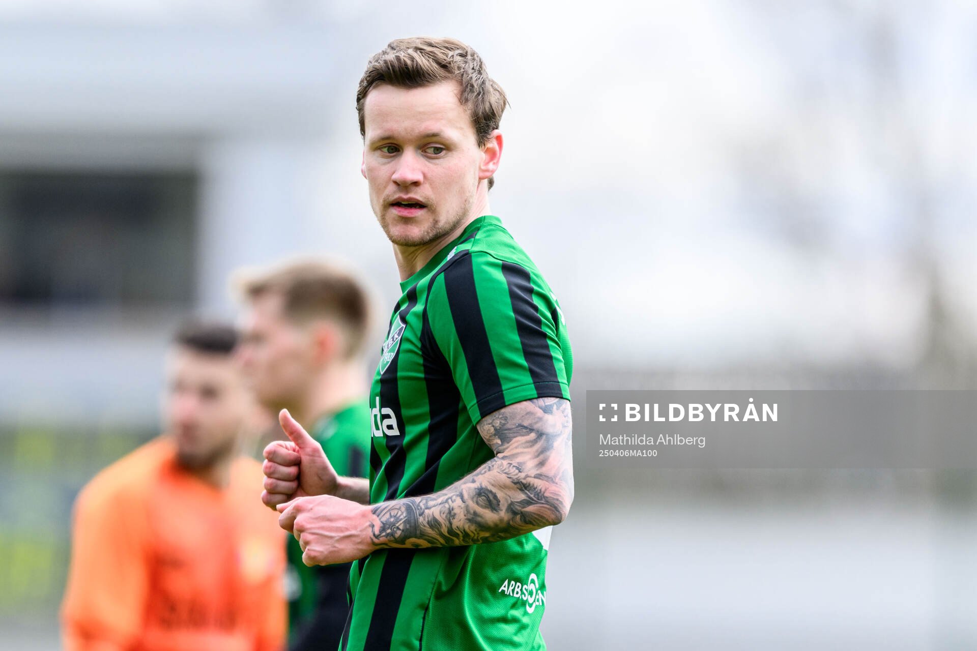 Högaborgs Niklas Mineur under fotbollsmatchen i Division 2 Södra Götaland mellan Högaborg och Torn den 6 april 2025 i Helsingborg.