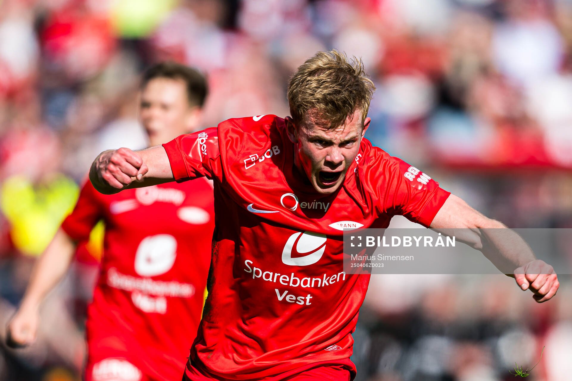 Aune Heggebø of Brann celebrates