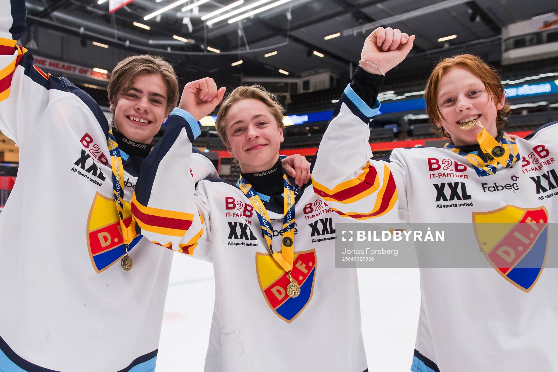 Djurgårdens Theo Antell, Eric Larsson och Melker Wersäll