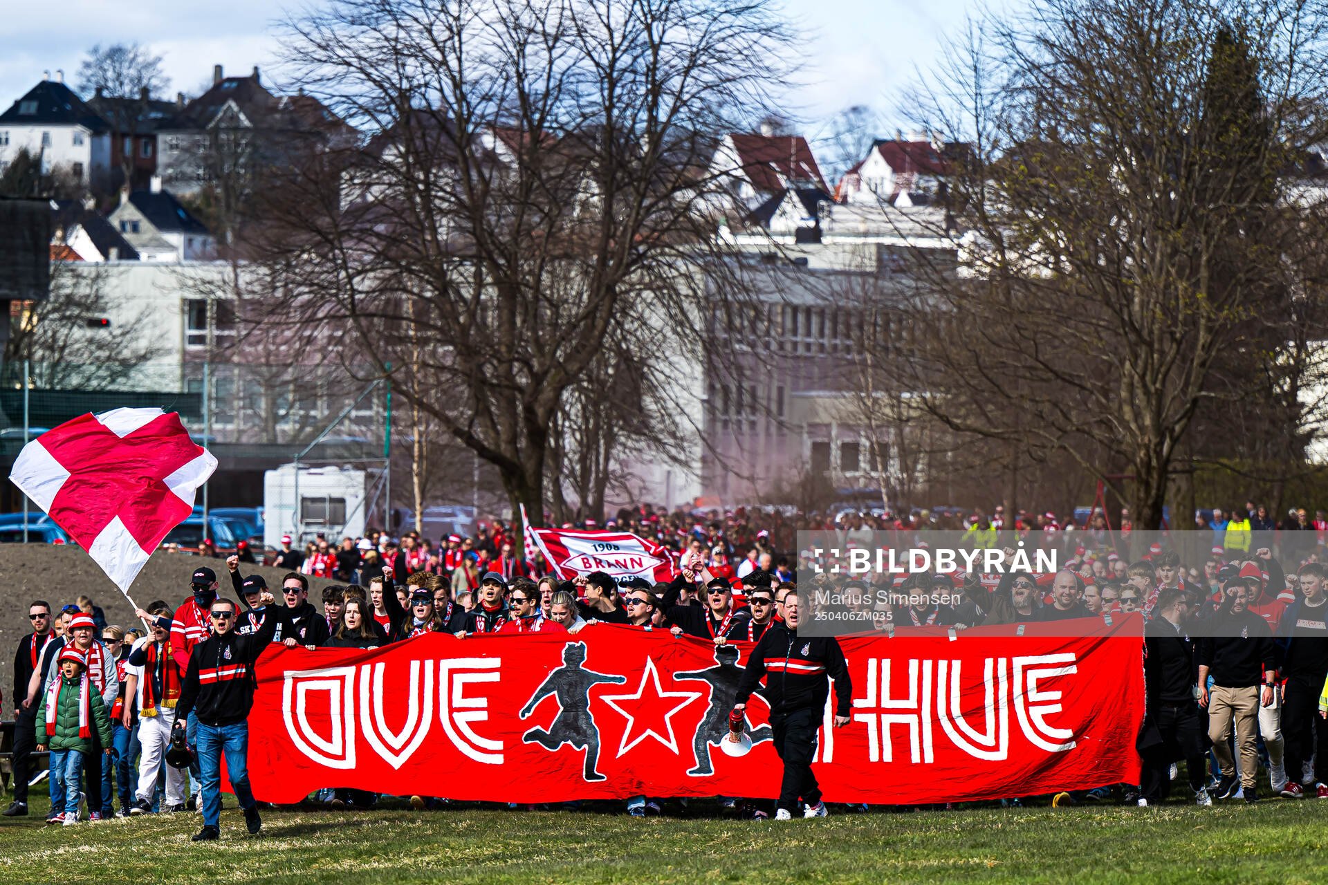 Spectators at Ove Thue-marsjen
