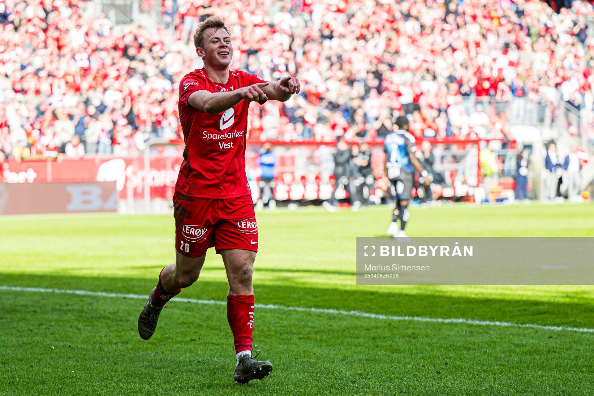 Aune Heggebø of Brann celebrates